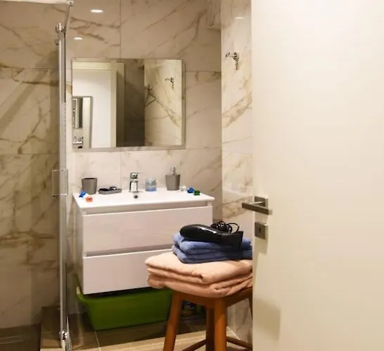 Uni Cozy Apartament *